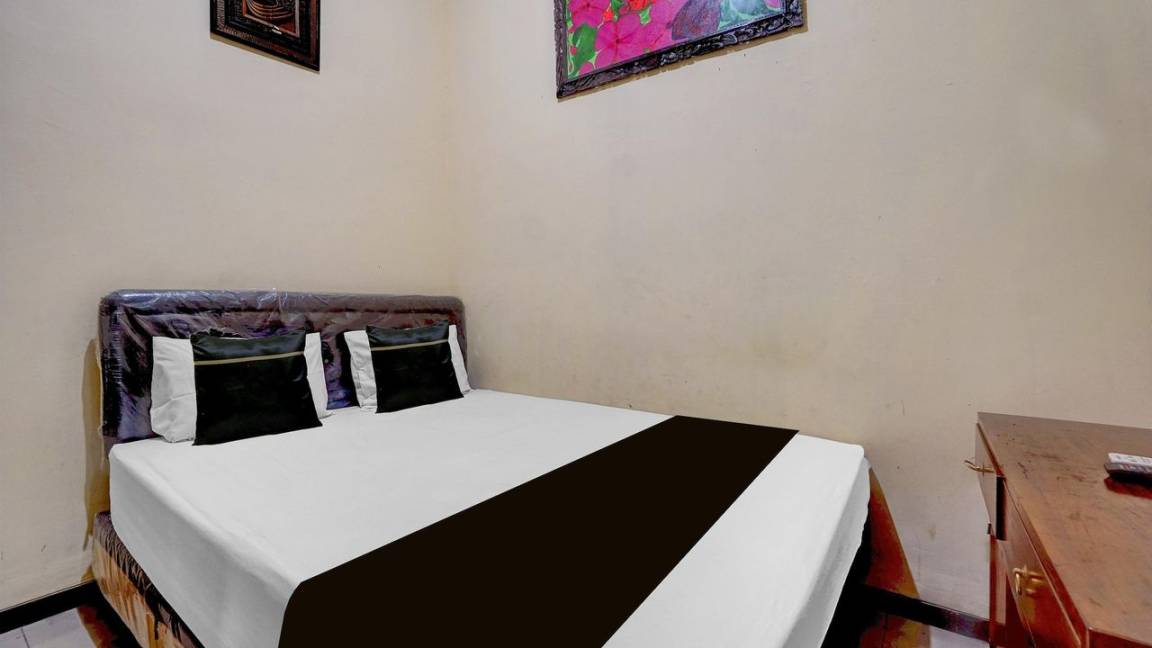 12 M² House ∙ 1 Bedroom ∙ 2 Guests - Surabaya