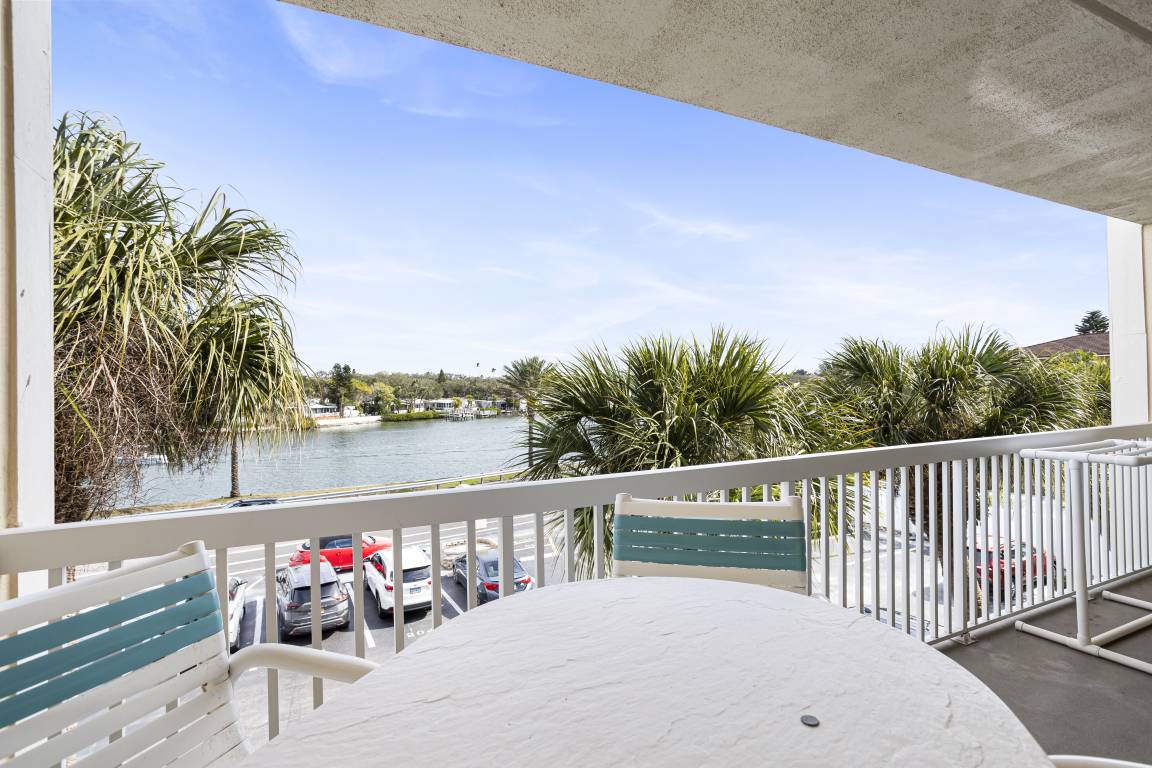 Apartamento ∙ 2 Habitaciones ∙ 6 Huéspedes - Indian Rocks Beach, FL