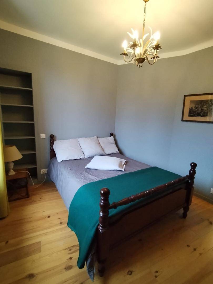 70 m² Gîte ∙ 2 Schlafzimmer ∙ 4 Gäste – Bild 15