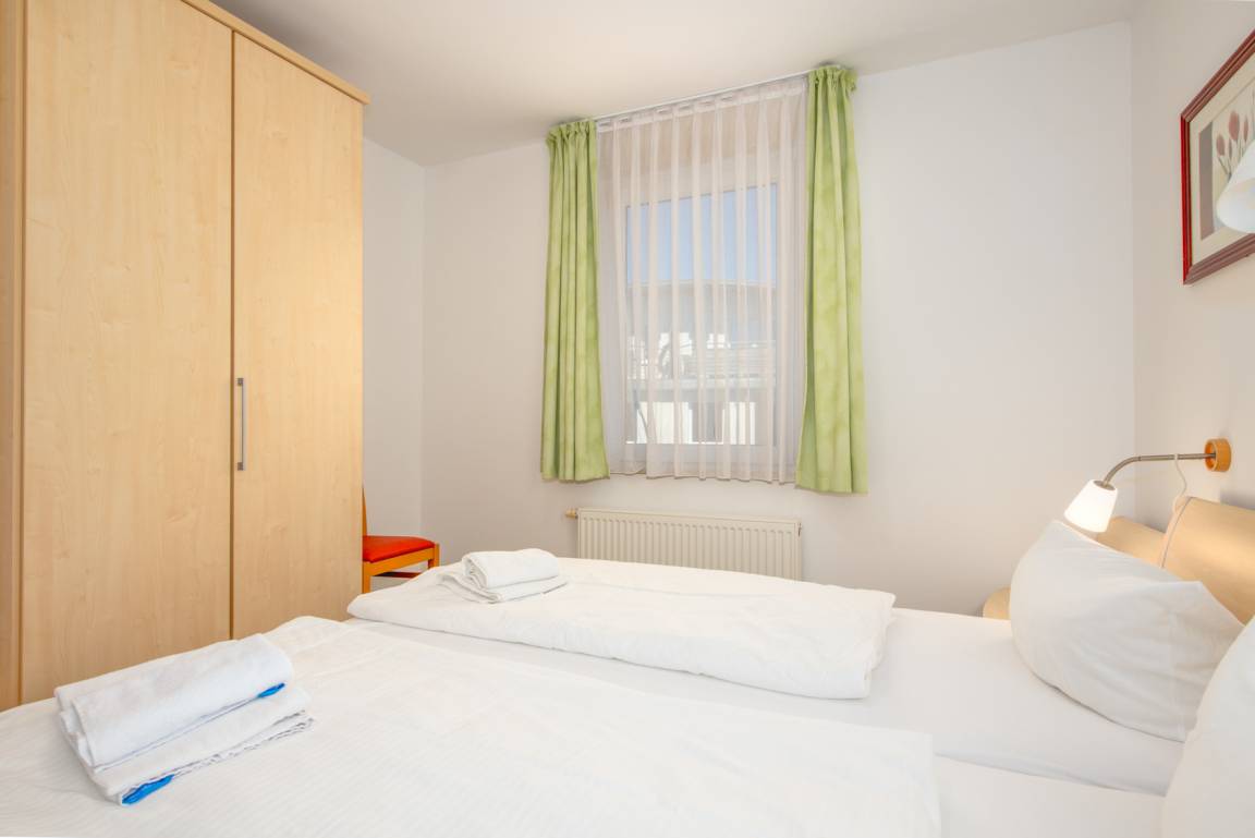 61 m² Ferienwohnung ∙ 2 Schlafzimmer ∙ 4 Gäste – Bild 6