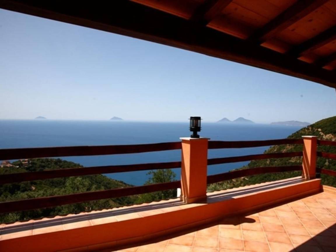 75 M² Apartment ∙ 2 Bedrooms ∙ 2 Guests - Patti