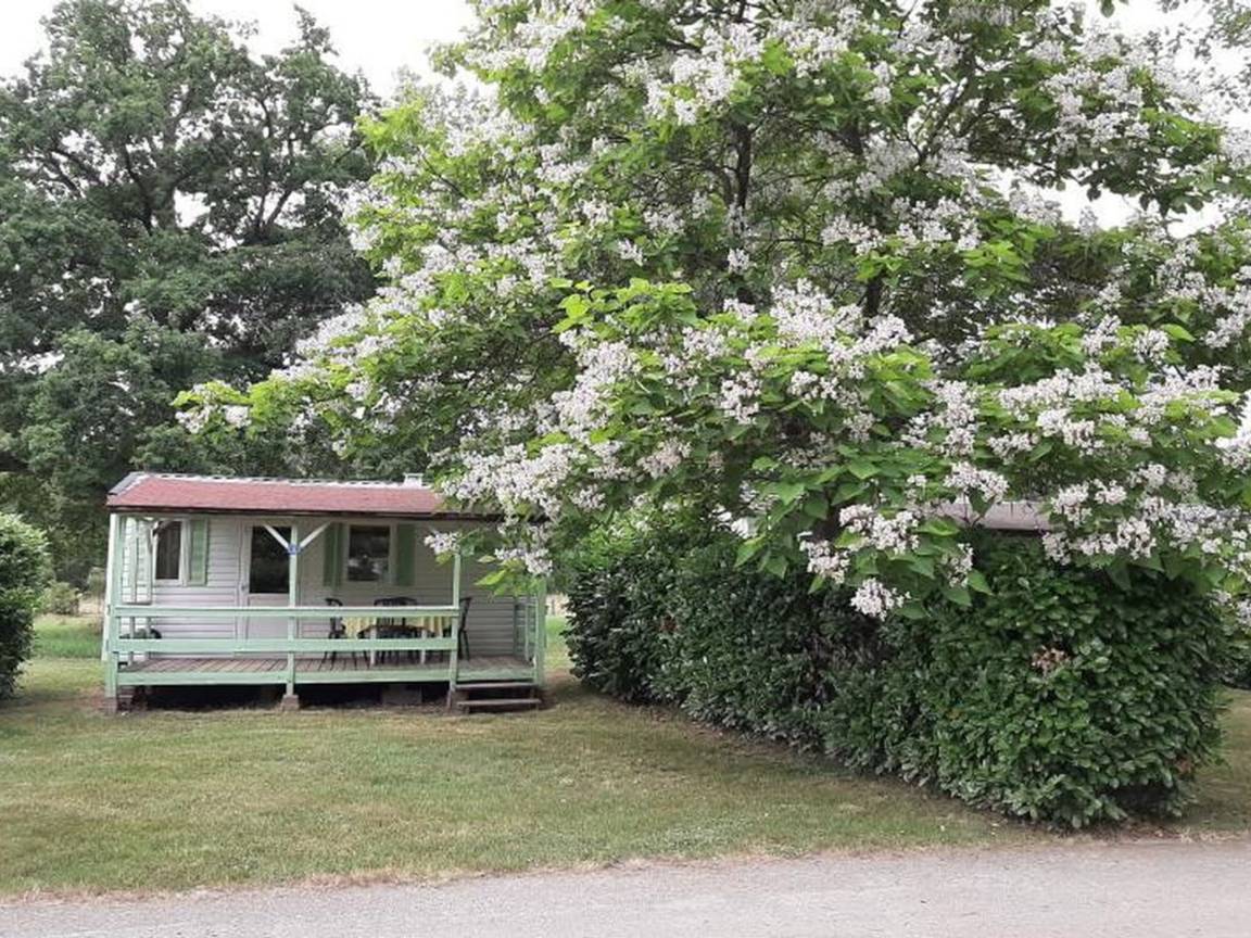 18 M² Mobil-home ∙ 2 Chambres ∙ 4 Personnes - Issoire