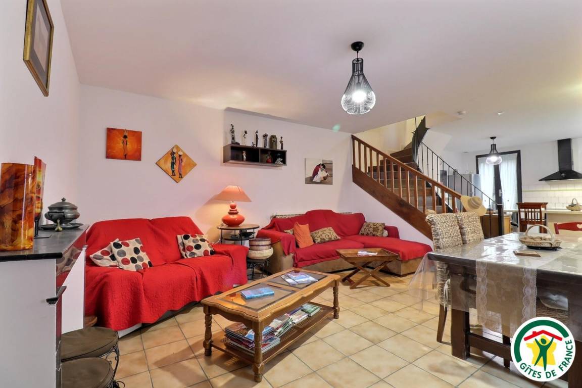 95 M² Gîte ∙ 2 Chambres ∙ 6 Personnes - Saint-Lattier