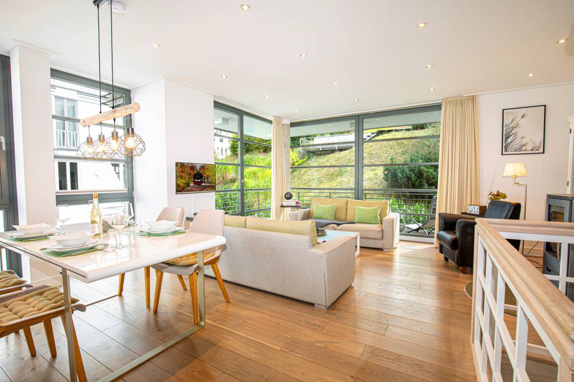 110 m² Ferienwohnung ∙ 2 Schlafzimmer ∙ 4 Gäste – Bild 3