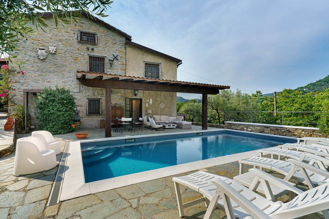200 M² Villa ∙ 4 Bedrooms ∙ 8 Guests - Portofino