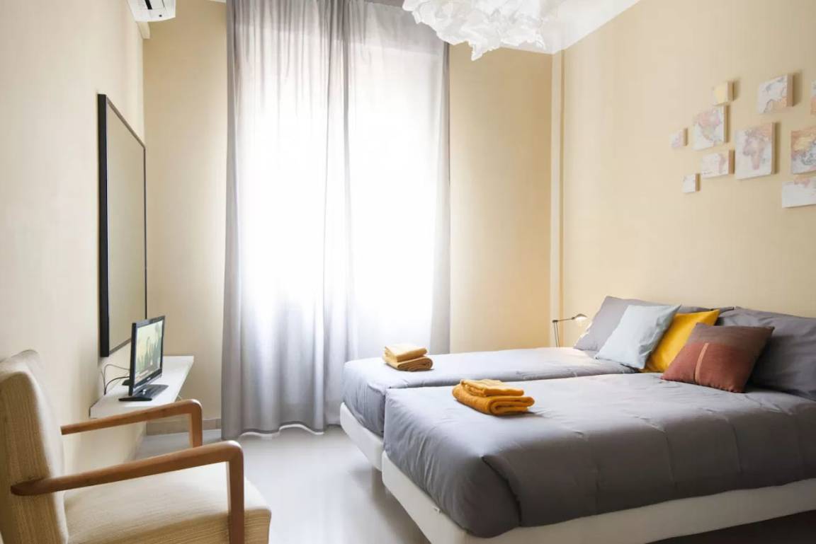 130 M² Appartement ∙ 3 Chambres ∙ 4 Personnes - Bologne