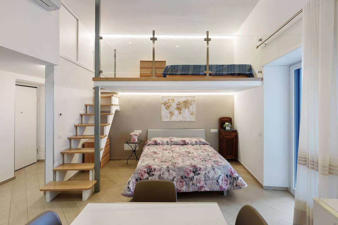 Apartment 'Casa Imperati' with Mountain View, Wi-Fi and Air Conditioning