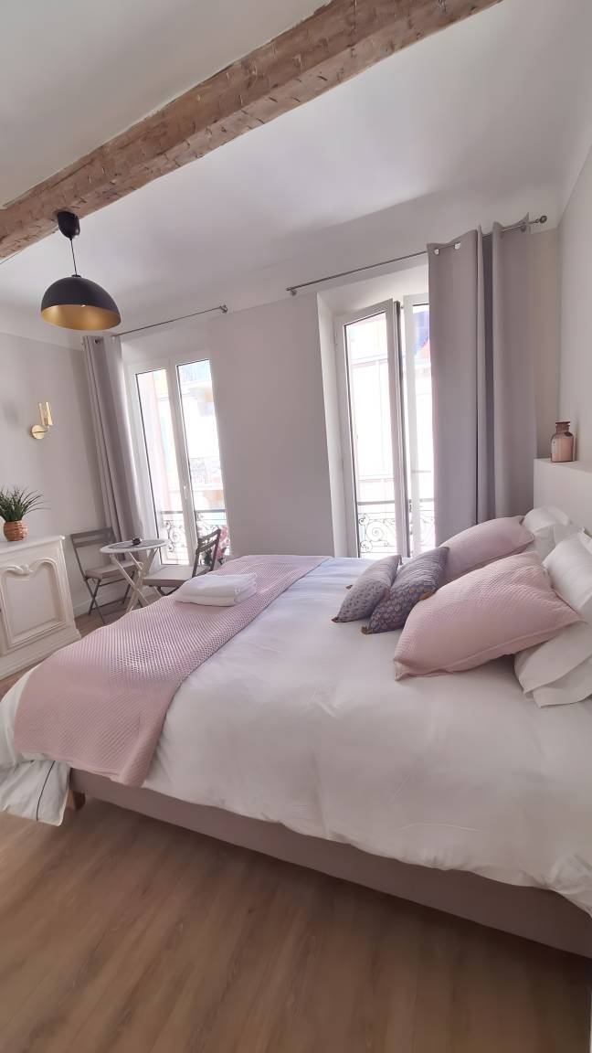 23 M² Appartement ∙ 1 Chambre ∙ 2 Personnes - Cannes