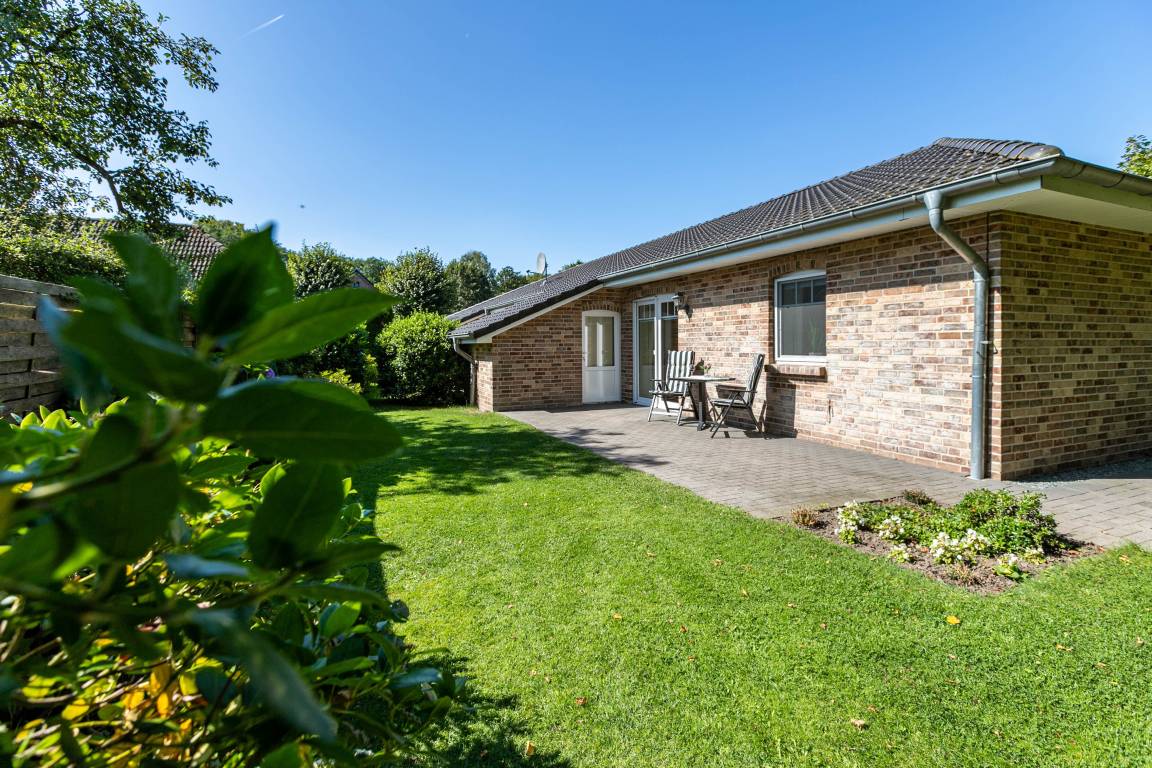 70 M² Apartment ∙ 2 Bedrooms ∙ 4 Guests - Husum