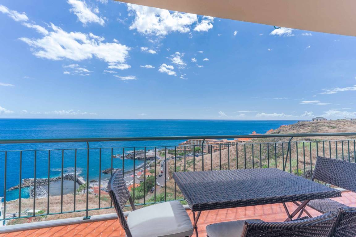 170 M² Apartamento ∙ 3 Quartos ∙ 6 Hóspedes - Caniço