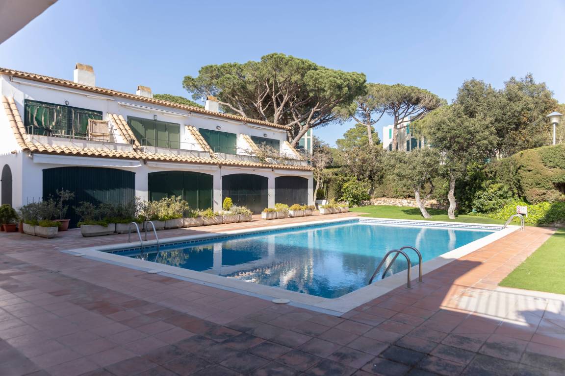 50 M² Apartamento ∙ 1 Habitación ∙ 4 Huéspedes - Palafrugell