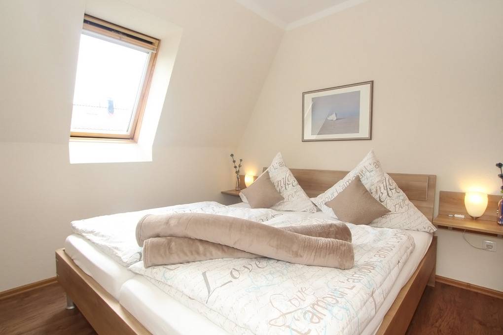 70 m² Ferienwohnung ∙ 3 Schlafzimmer ∙ 5 Gäste – Bild 9