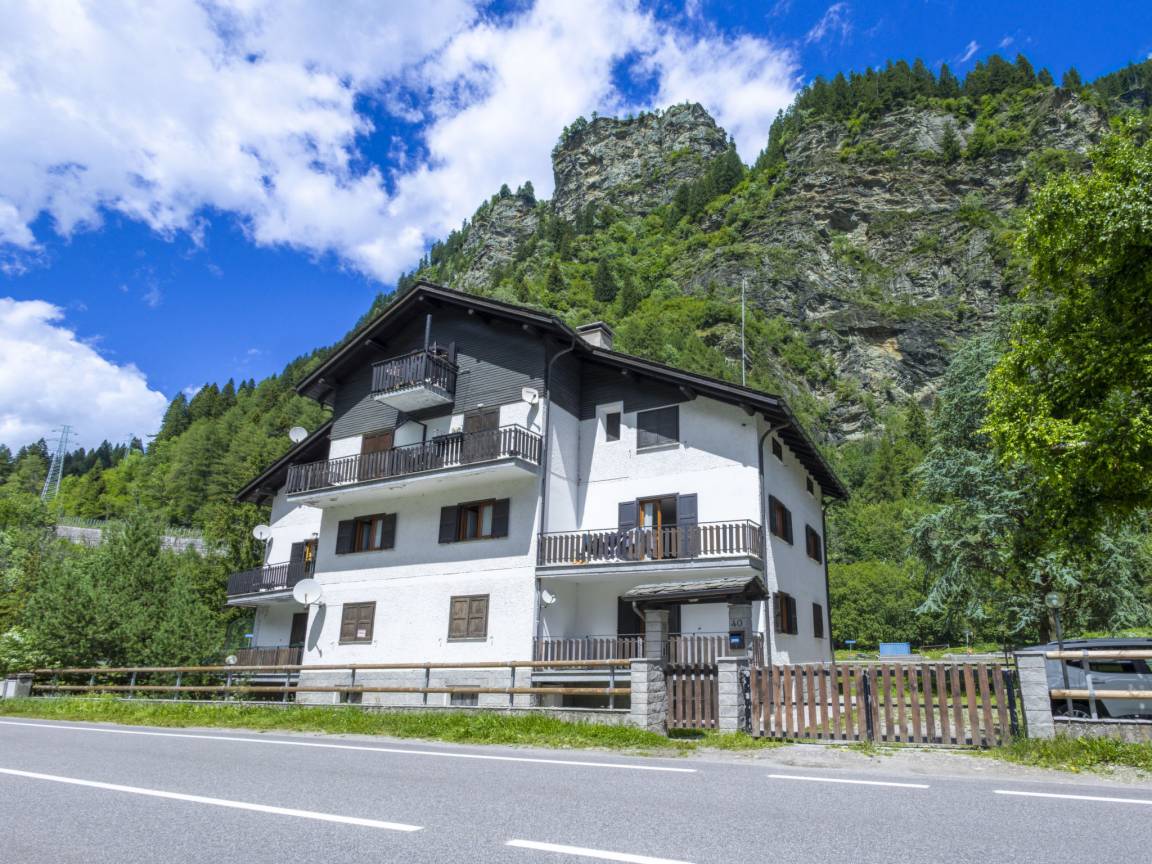 74 M² Appartement ∙ 2 Chambres ∙ 6 Personnes - Chiavenna