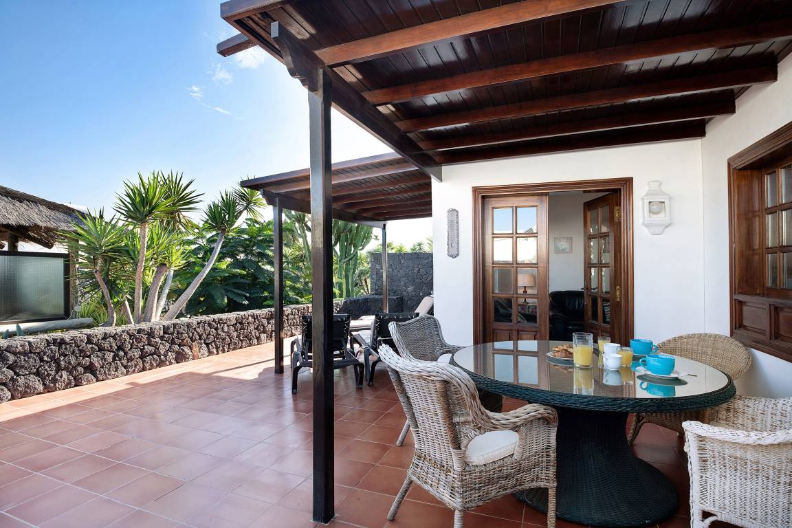 136 M² Villa ∙ 3 Bedrooms ∙ 6 Guests - Playa Blanca, Spain