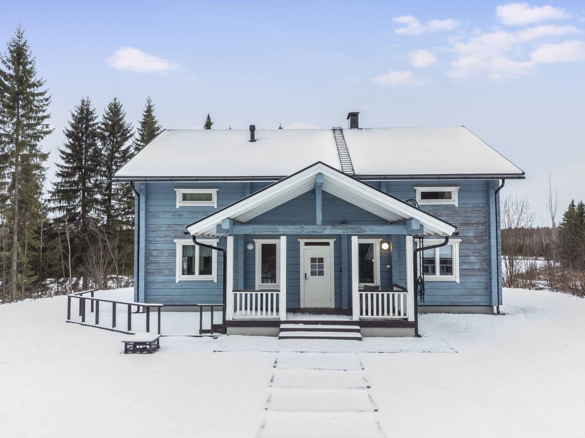 270 M² Huis ∙ 5 Slaapkamers ∙ 10 Gasten - Kuopio