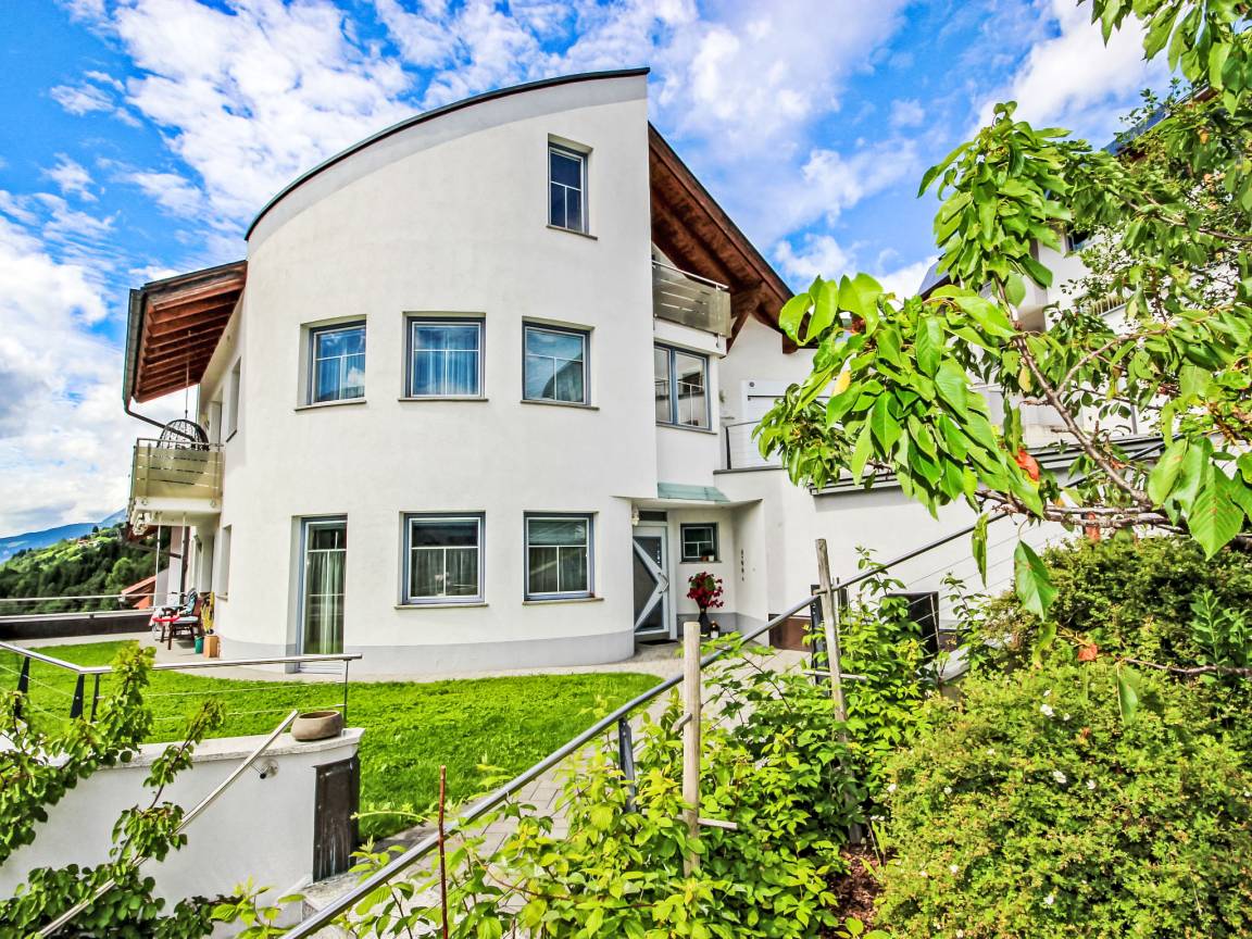 70 M² Ferienwohnung ∙ 2 Schlafzimmer ∙ 4 Gäste - Zams
