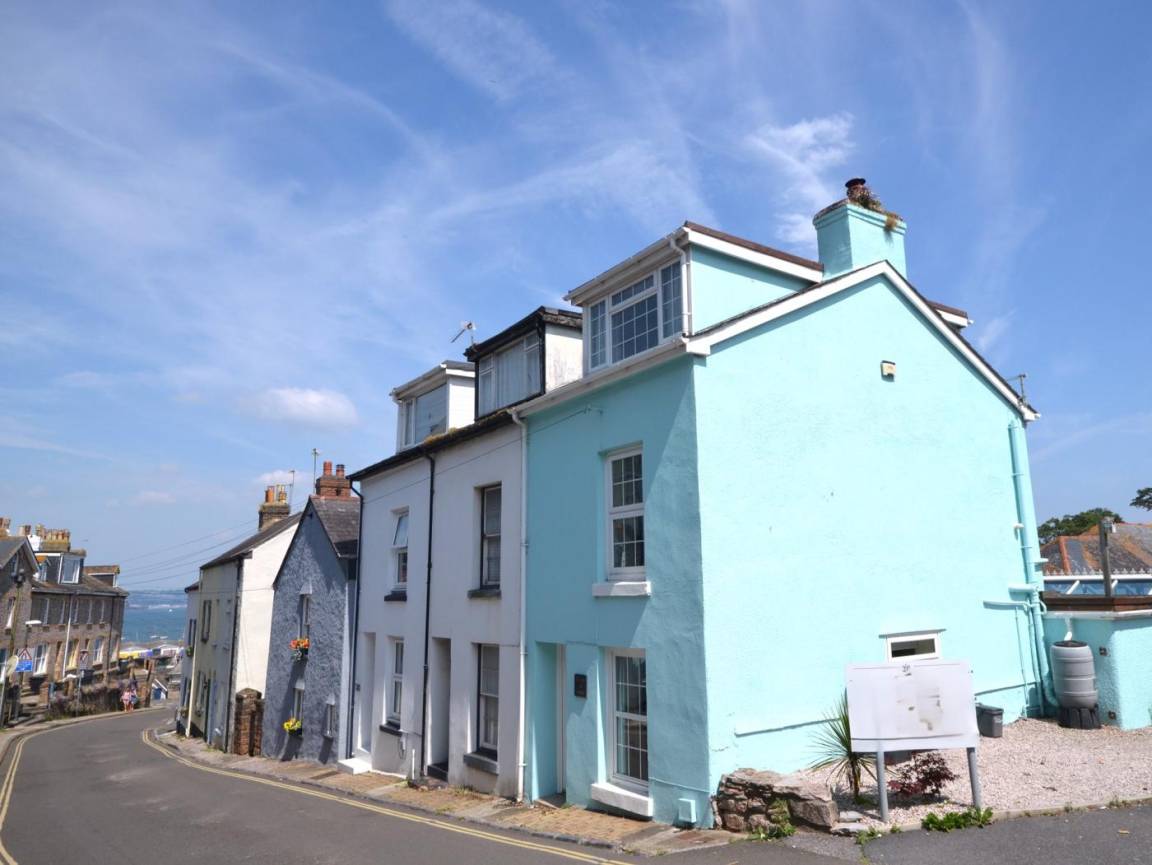 Cottage ∙ 3 Bedrooms ∙ 4 Guests - Brixham