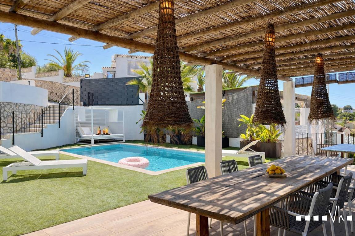 230 M² Villa ∙ 3 Habitaciones ∙ 6 Huéspedes - Moraira