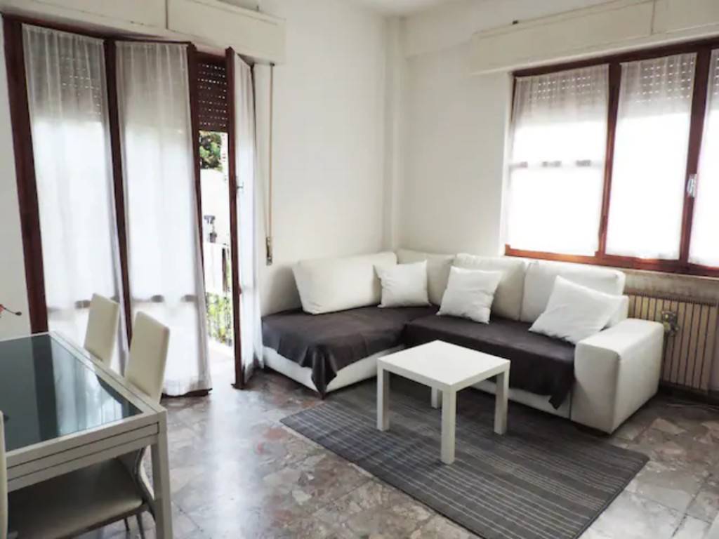 60 M² Apartamento ∙ 1 Habitación ∙ 4 Huéspedes - Carrara