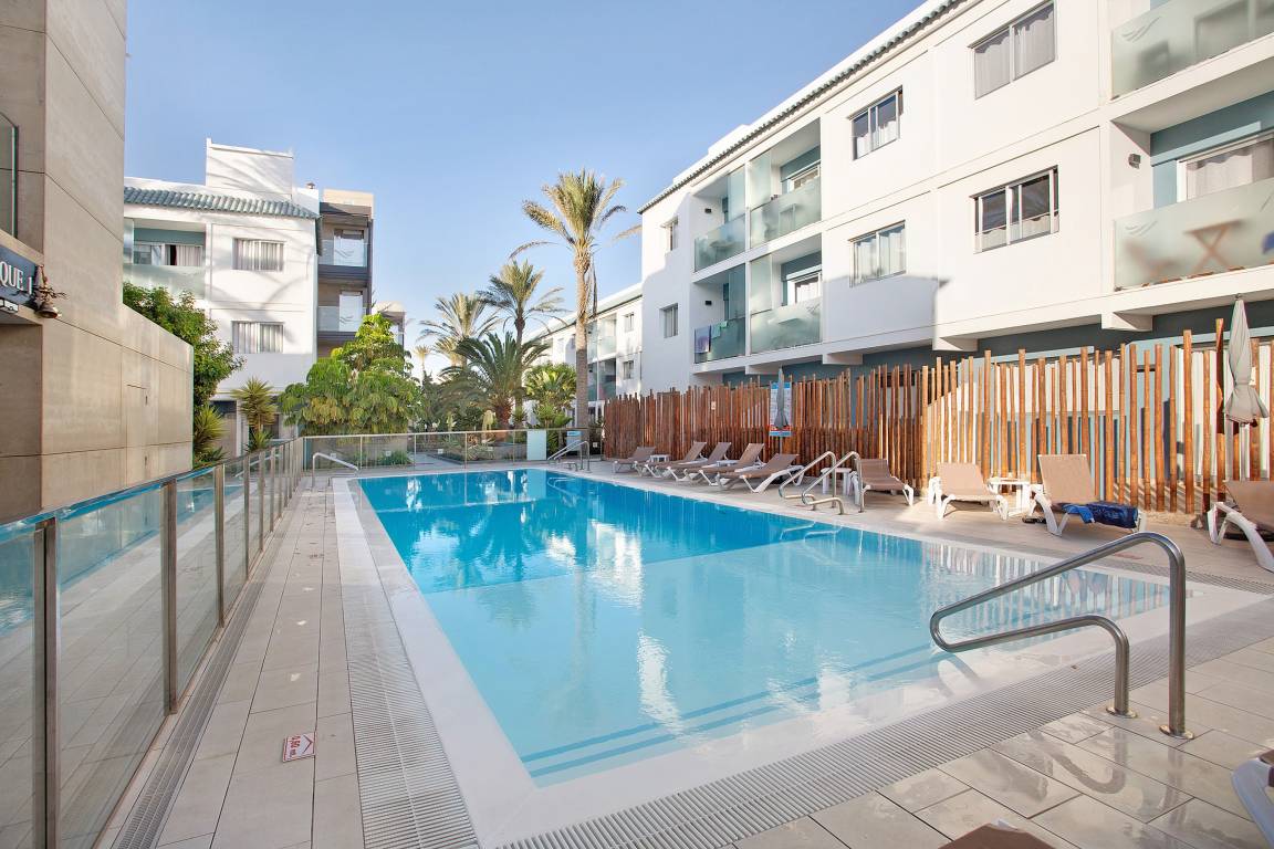40 M² Apartamento ∙ 1 Habitación ∙ 4 Huéspedes - Corralejo
