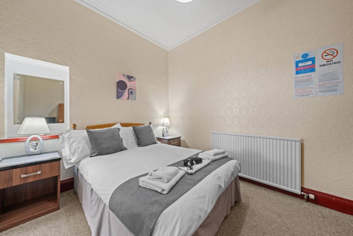 18 M² Private Room ∙ 1 Bedroom ∙ 3 Guests - Inverness