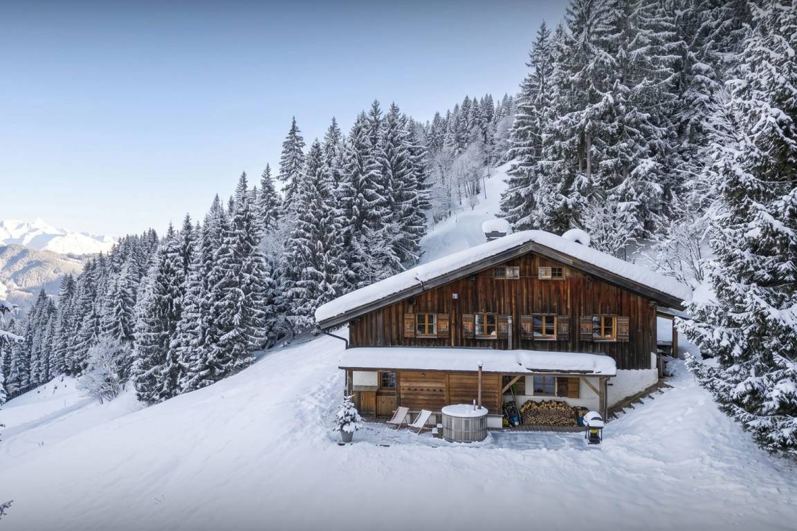 300 M² Chalet ∙ 7 Habitaciones ∙ 15 Huéspedes - Les Gets