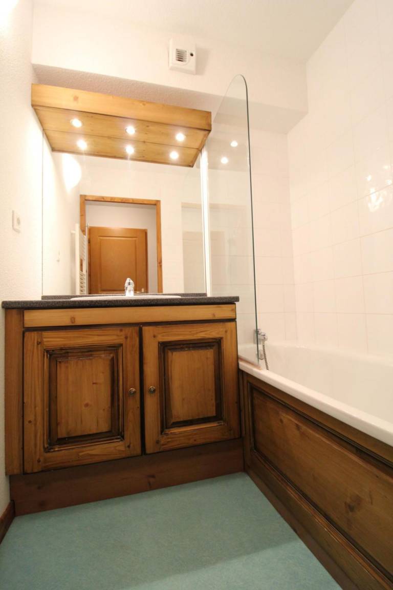 36 m² Ferienwohnung ∙ 2 Schlafzimmer ∙ 6 Gäste – Bild 10
