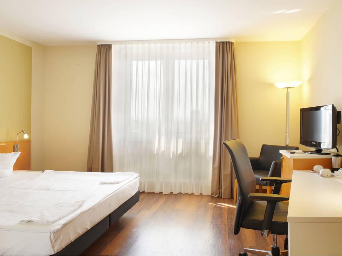 Hotel ∙ 2 Huéspedes - Sajonia