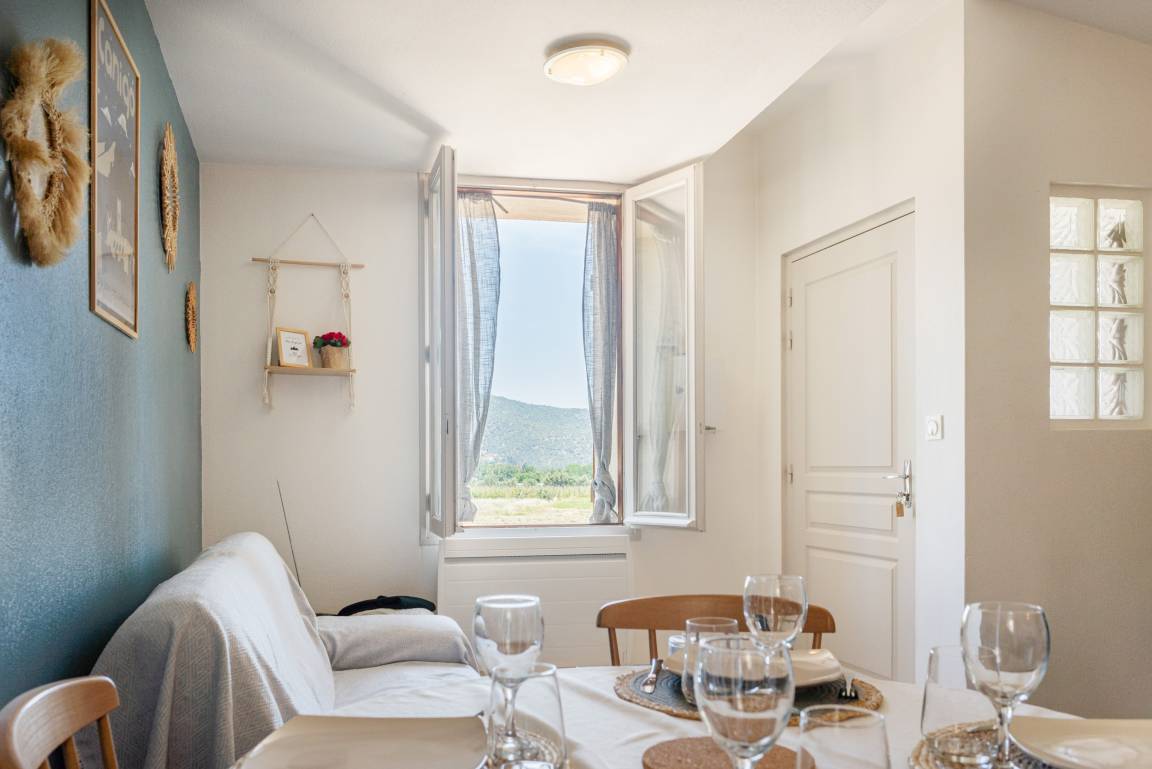 53 M² Appartement ∙ 2 Chambres ∙ 4 Personnes - Prades