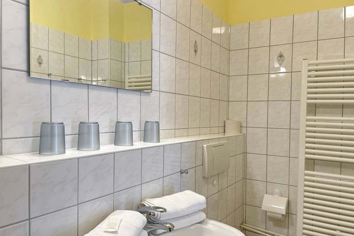 65 m² Ferienwohnung ∙ 2 Schlafzimmer ∙ 4 Gäste – Bild 17