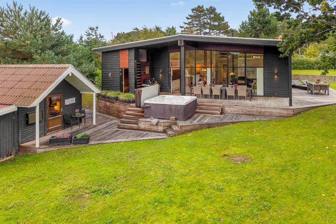 158 m&sup2; Ferienhaus 5 Schlafzimmer 10 G&auml;ste