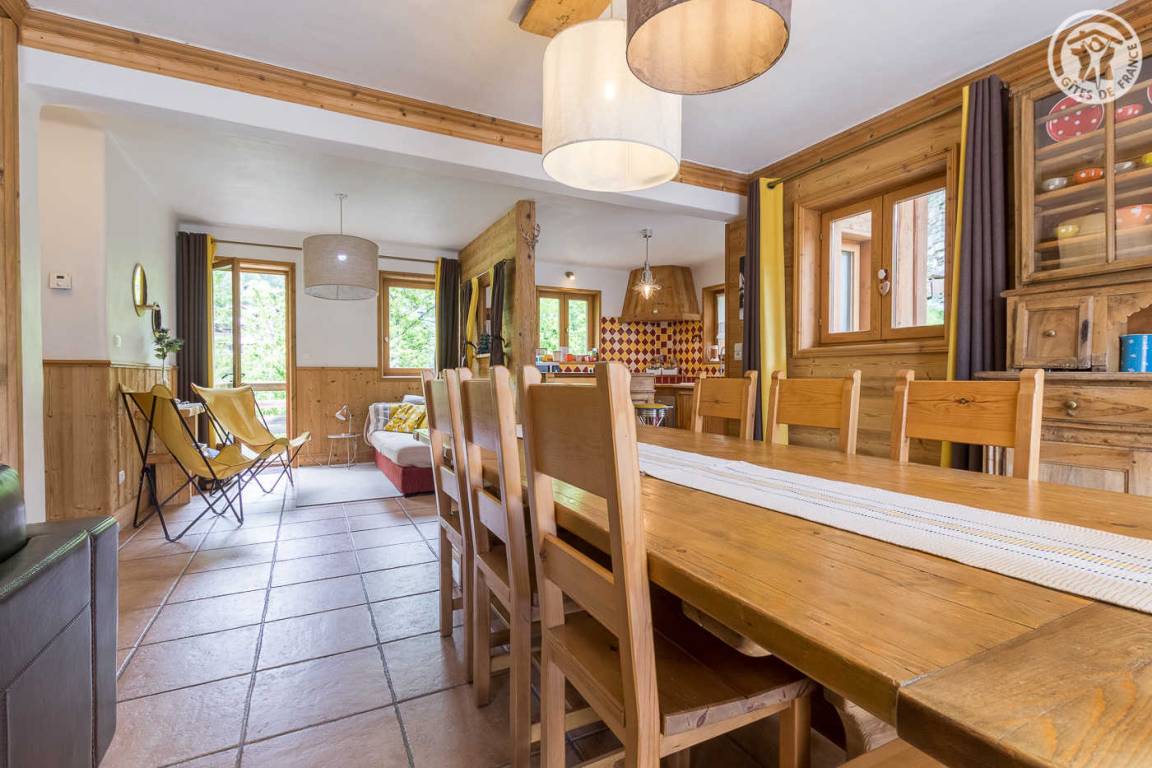 131 m² Gîte ∙ 4 Schlafzimmer ∙ 8 Gäste – Bild 4