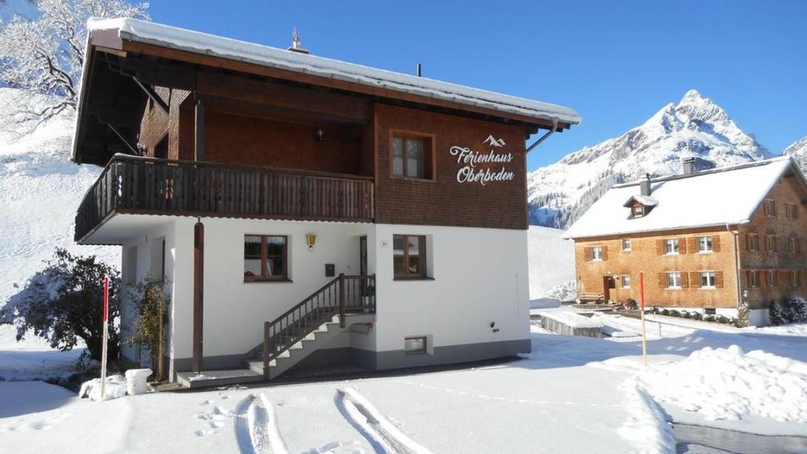 180 M² Ferienhaus ∙ 5 Schlafzimmer ∙ 16 Gäste - Kleinwalsertal