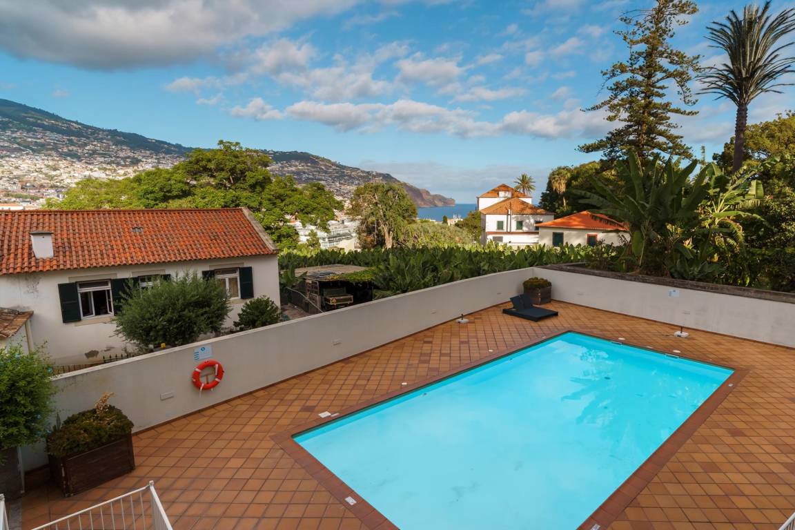 121 M² Appartement ∙ 2 Chambres ∙ 4 Personnes - Funchal