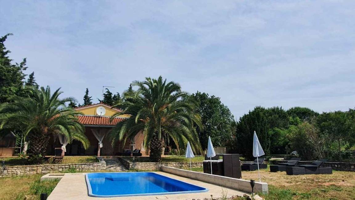 100 M² Huis ∙ 2 Slaapkamers ∙ 4 Gasten - Umag