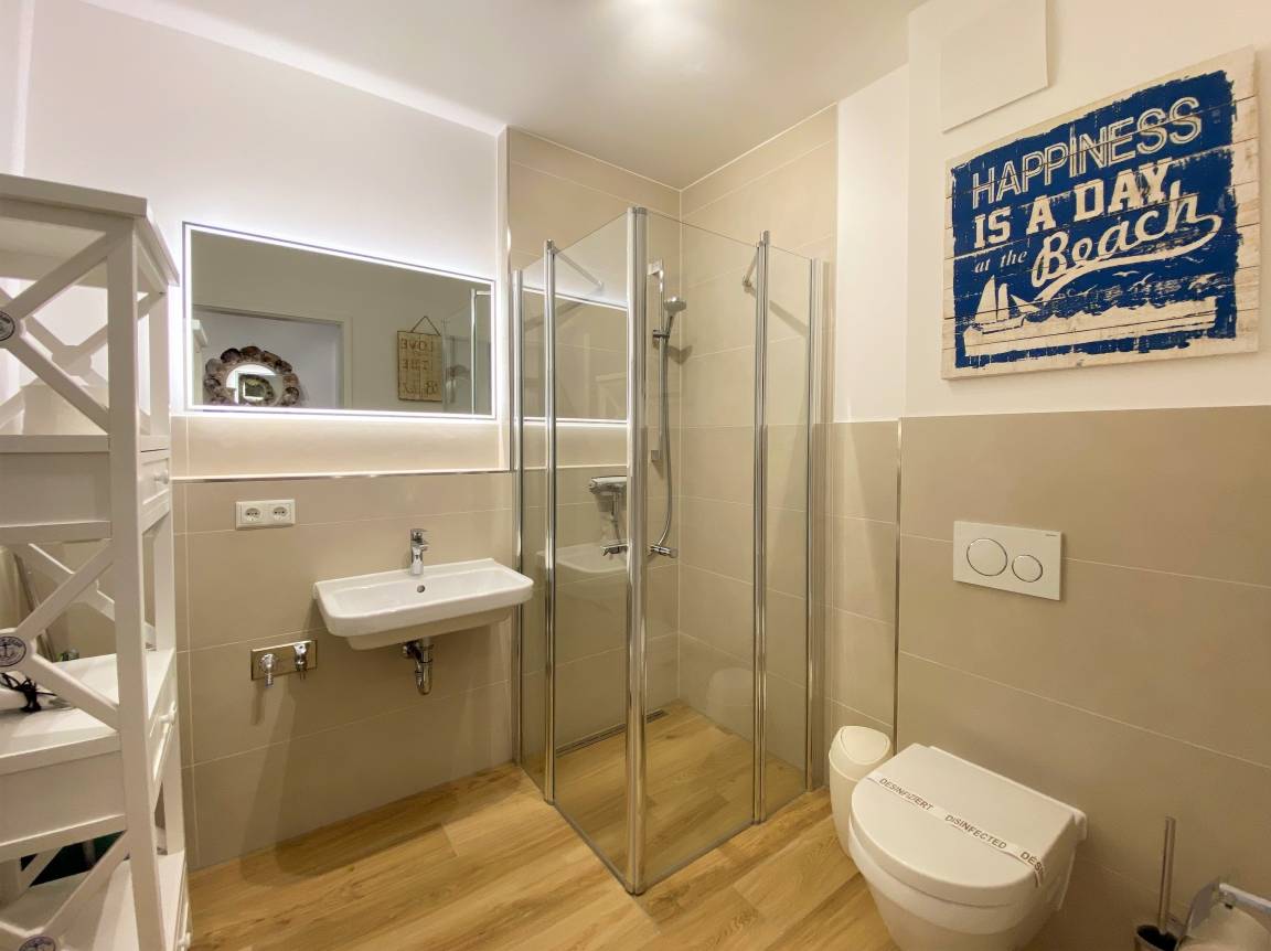 65 m² Ferienwohnung ∙ 1 Schlafzimmer ∙ 4 Gäste – Bild 15