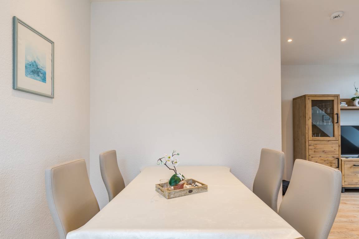 65 m² Ferienwohnung ∙ 2 Schlafzimmer ∙ 4 Gäste – Bild 10