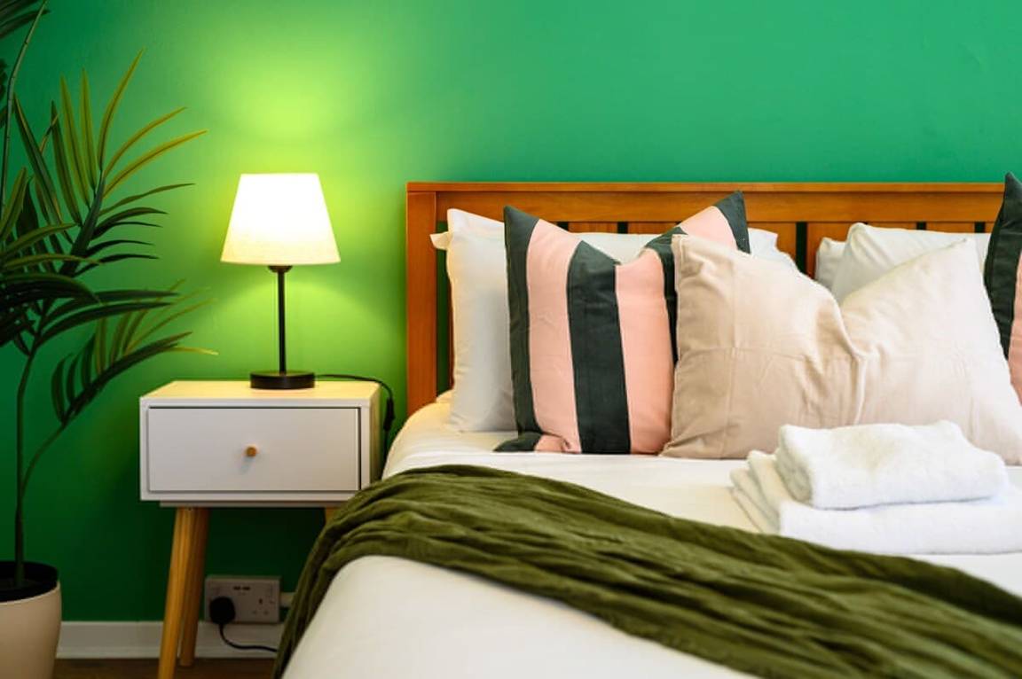 Apartment ∙ 4 Bedrooms ∙ 10 Guests - Altrincham