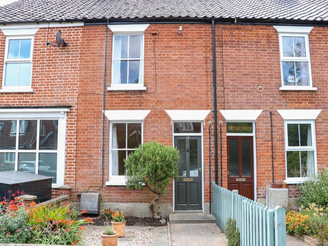 Cottage ∙ 2 Bedrooms ∙ 4 Guests - Walberswick