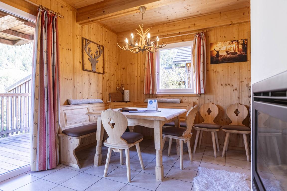 90 M² Chalet ∙ 3 Habitaciones ∙ 6 Huéspedes - Kreischberg