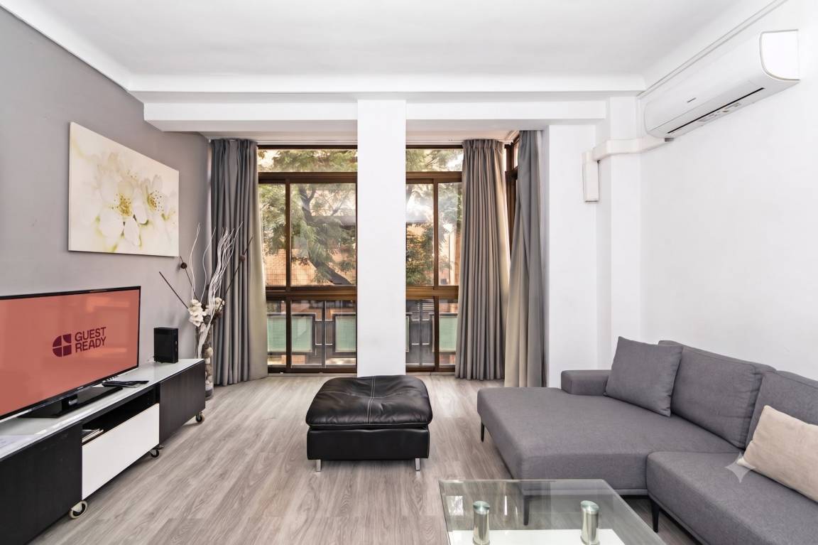110 M² Ferienwohnung ∙ 4 Schlafzimmer ∙ 8 Gäste - Valencia