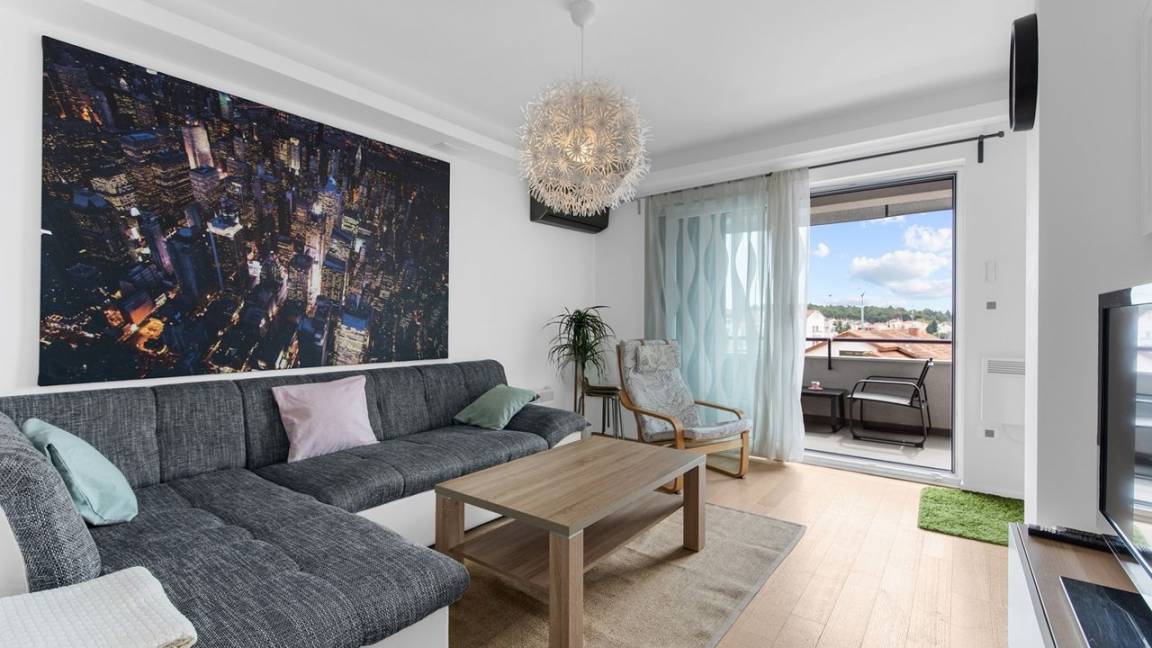 65 M² Ferienwohnung ∙ 3 Schlafzimmer ∙ 5 Gäste - Poreč