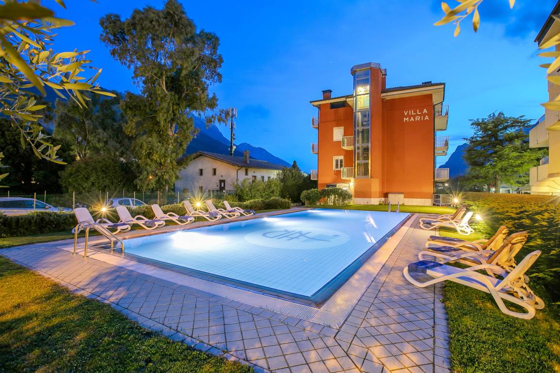 23 M² Hôtel ∙ 1 Chambre ∙ 2 Personnes - Nago-Torbole