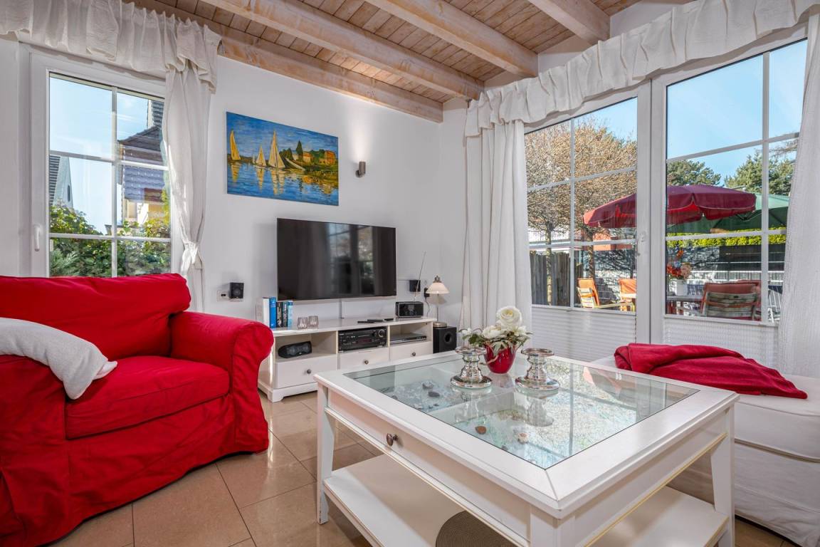 85 M² Ferienhaus ∙ 2 Schlafzimmer ∙ 4 Gäste - Zingst