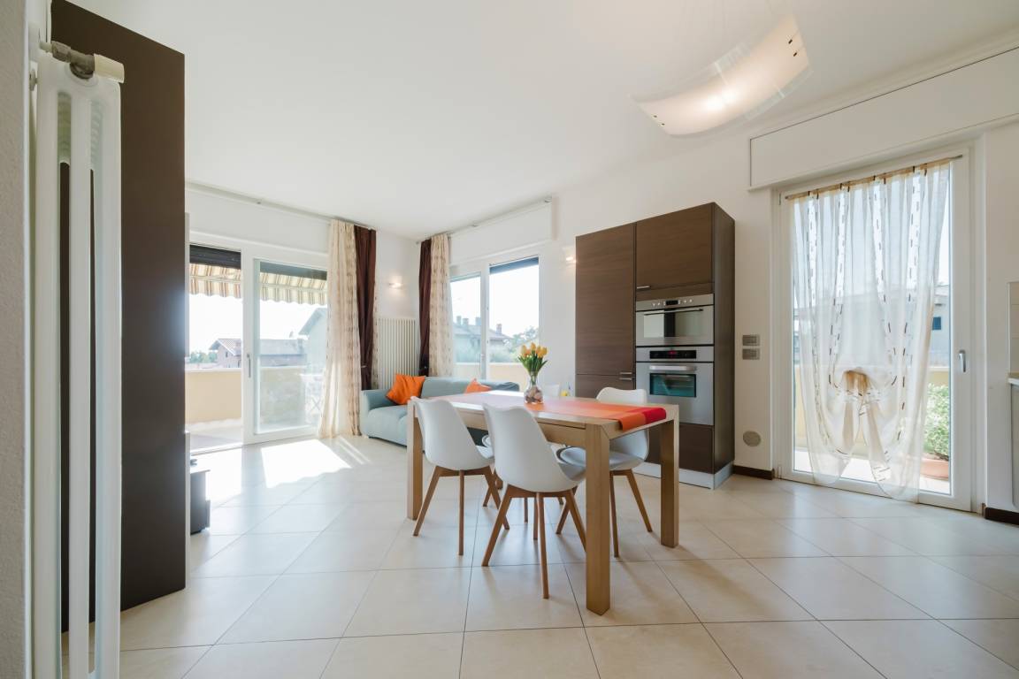 100 M² Appartement ∙ 2 Chambres ∙ 4 Personnes - Garda
