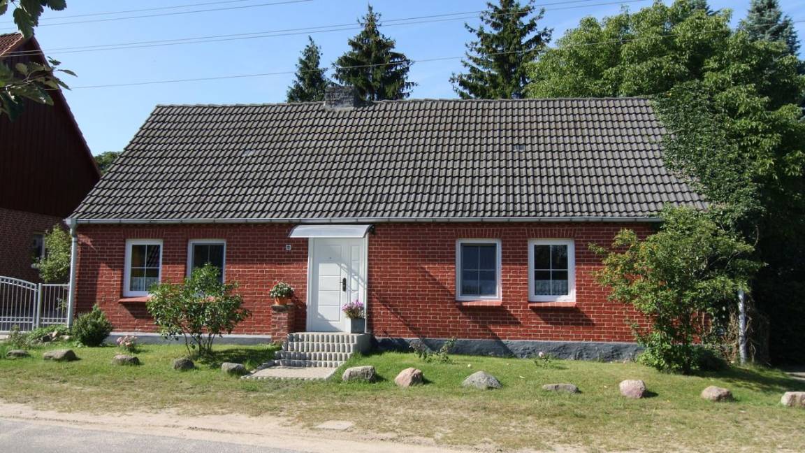 80 M² Ferienhaus ∙ 3 Schlafzimmer ∙ 6 Gäste - Userin
