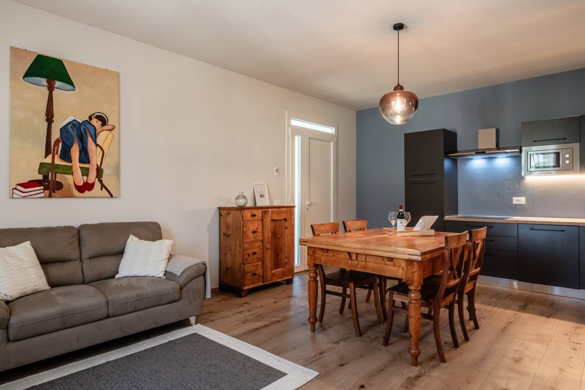 65 M² Appartamento Vacanza ∙ 2 Camere Da Letto ∙ 4 Ospiti - Pontedera