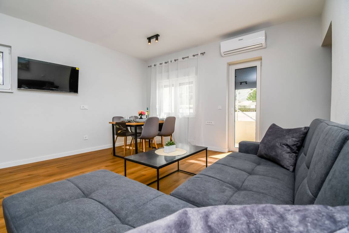 45 M² Apartamento ∙ 1 Habitación ∙ 4 Huéspedes - Seget Vranjica
