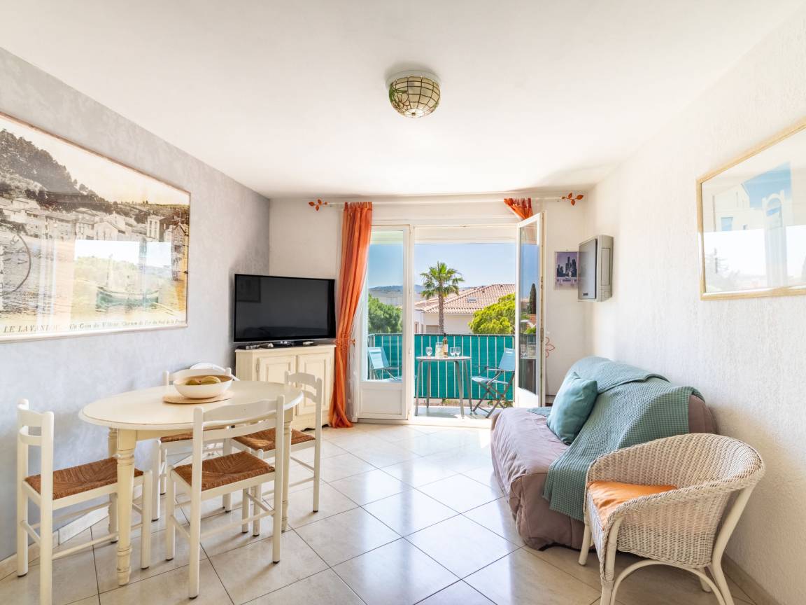 59 M² Ferienwohnung ∙ 2 Schlafzimmer ∙ 4 Gäste - Le Lavandou