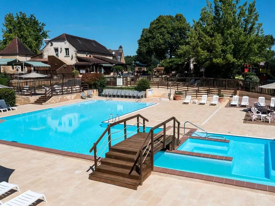 27 M² Mobil-home ∙ 3 Chambres ∙ 6 Personnes - Sarlat-la-Canéda